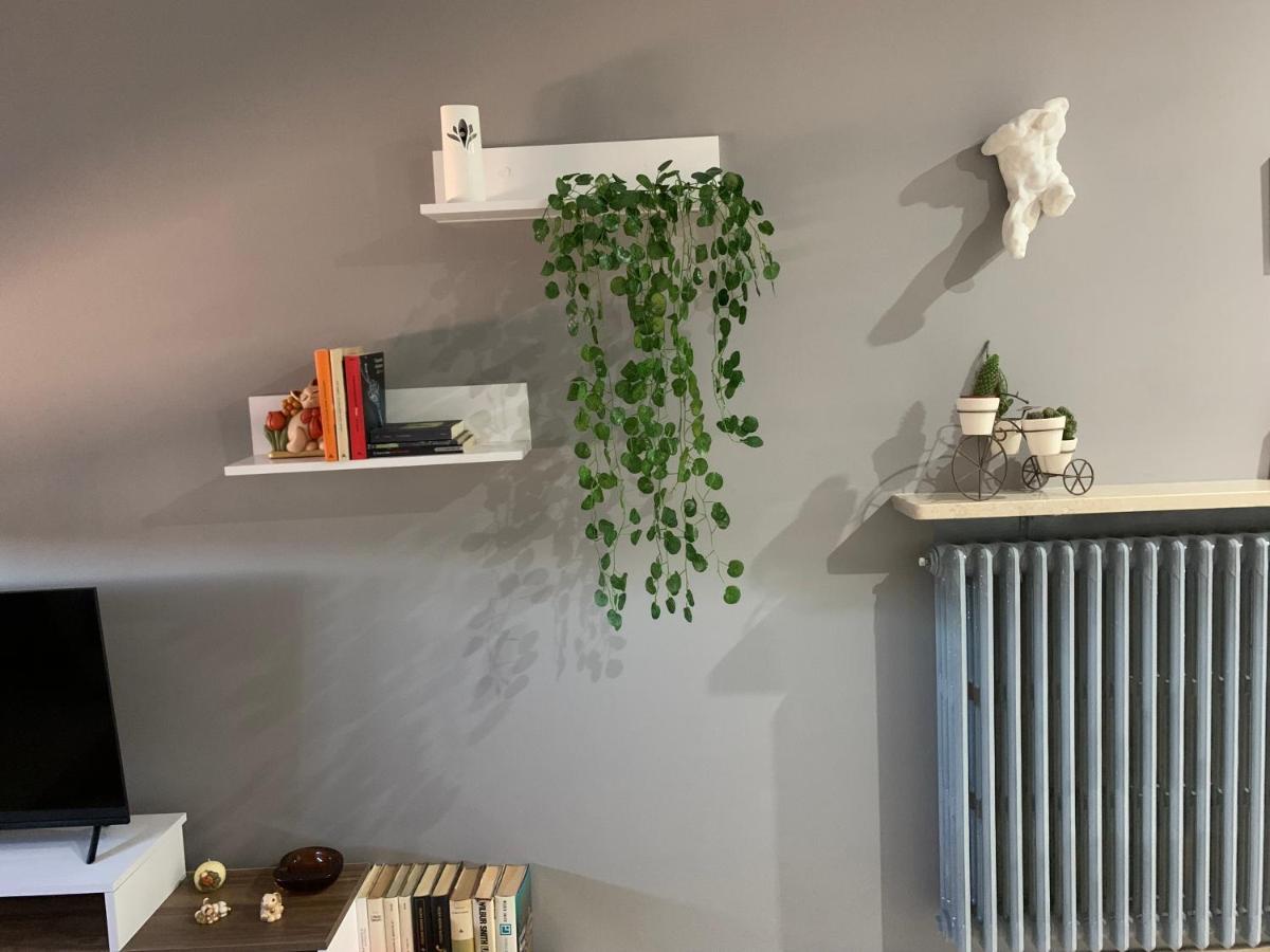 “L' Angolo Dei Sogni” Apartment กาซาเล มอนแฟร์ราโต ภายนอก รูปภาพ